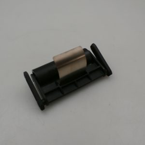 076264D - ROLLER ASSEMBLY