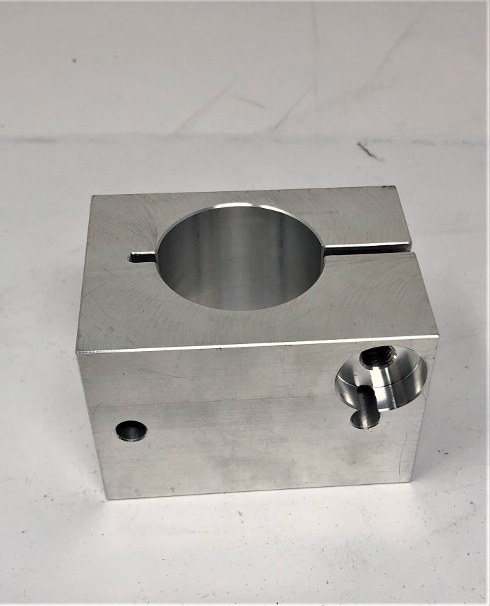 158135F - CLAMP FAB BLOCK UPPER SEPERATOR