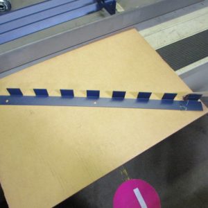 30081069 - ANGLE FORMED PRPT 9 ROLLER BRG RETAINER LEFT