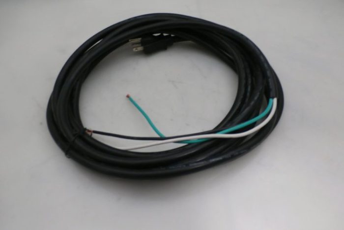 30134209 - CABLE ELECTRICAL POWER CORD 12/3 SJTOW BLACK 20FT 20AMP PLUG 105DEG F