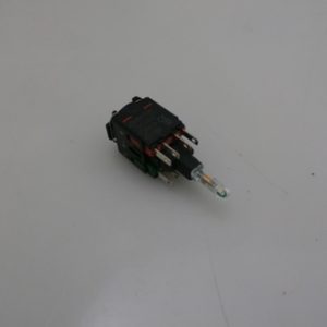 30136965 - SWITCH ACCESSORY PUSH BUTTON CONTACT BLOCK AND LIGHT MODULE 16MM XB6 LED 12-24VAC-DC 1NO 1NC GREEN LED QUICK CONNECT/SOLDER TABS