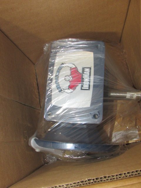 30141785 - REDUCER BMQ821 50:1 RIGHT ANGLE RIGHT HAND OUTPUT ASSEMBLY 3 56C FACE MOBIL GLYGOYLE 460 LUBRICANT (-10 TO +105F) / CLOSED KEYWAY 1/8 FROM END OF SHAFT / 1/4-20 X 3/4IN DEEP TAP IN SHAFT END / FILLED FOR OUTPUT SHAFT VERTICAL MOUNTING POSITION (FOOD GRADE STANDARD)