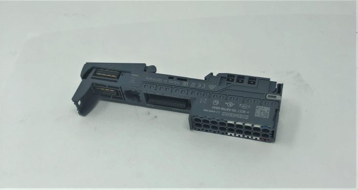 30195715 - PLC ACCESSORY ET200SP PUSH-IN TERMINALS  BRIDGED TO LEFT BASEUNIT (BU15-P16+A0+2B)