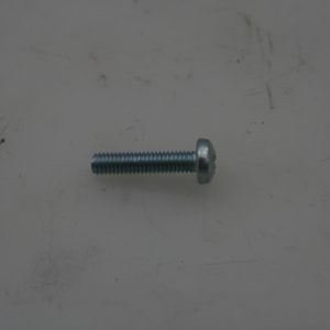 31030792 - FASTENER SCREW MACHINE M4 X 18MM PAN HEAD PHILLIPS ZINC