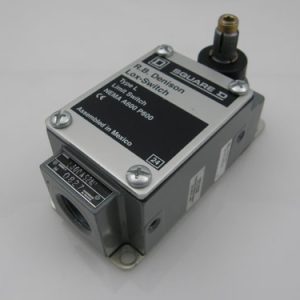 P-003446 - SWITCH LIMIT 1NO/1NC 1/2NPT CONDUIT FITTNG SIZE 190IN/OZ