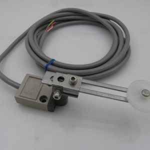P-010593 - SWITCH LIMIT W/ARM ADJ and 3M L