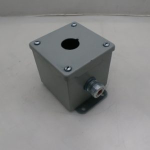 P-011339 - ENCLOSURE 4 X 4 X 4 NEMA 12 FOOT MOUNT SCREW COVER